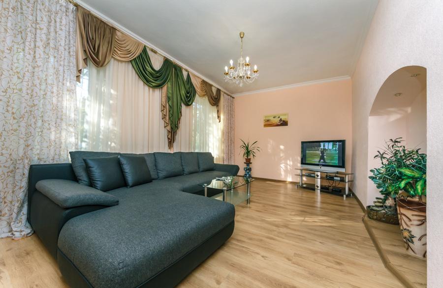 Two Bedroom Apartment On Liuteranska Street Kyiv Exterior photo